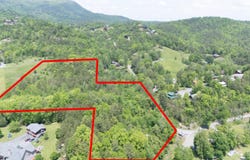 2048 Waldens Creek Road, Sevierville, TN 37862