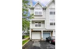 116 Prestwick Way, Edison, NJ 08820