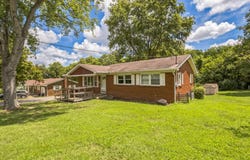 1245 Park Lane, Brandenburg, KY 40108