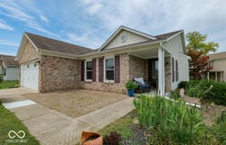784 Runnymede Drive, Greenfield, IN 46140