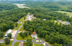 61 Woodland Circle, Eldon, MO 65026