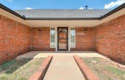 207 W Cherokee Drive, Cashion, OK 73016
