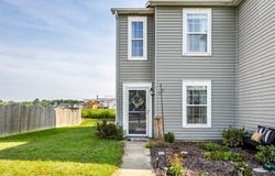 1196 King Maple Drive, Greenfield, IN 46140
