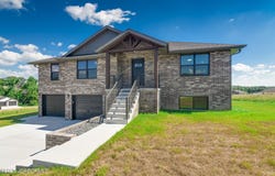 5705 SUMMERFIELD COURT, Jefferson City, MO 65109