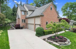 3473 Warwick Dr Drive, Rochester Hills, MI 48309