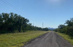 523 Kahn Dr, Rio Frio, TX 78879