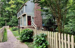 1727 SW Chestnut Mountain Road, Decatur, AL 35603