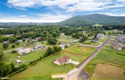 2811 Dalton Drive, Sevierville, TN 37876