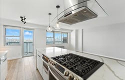 6600 BLVD EAST, West New York, NJ 07093