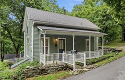 26 Council Street, Eureka Springs, AR 72632