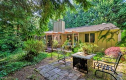178 SW The Pines, Depoe Bay, OR 97341