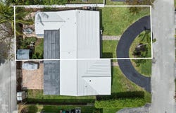 2240 NE 37th St, Lighthouse Point, FL 33064