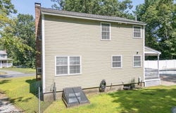 21 Hyacinth Dr, Pepperell, MA 01463