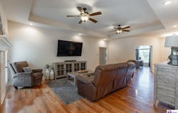 578 Deer Run Way, Elizabethtown, KY 42701