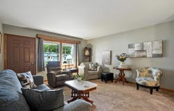 708 S 8th Ave, Washington, IA 52353