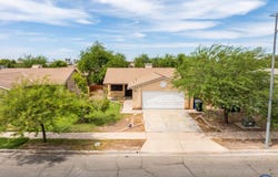 282 Westwind Dr, El Centro, CA 92243