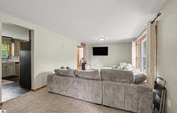 3989 S Foster Road, Mt Pleasant, MI 48858
