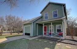 1102 E 3rd St, Georgetown, TX 78626