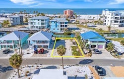 850 3rd, FORT MYERS BEACH, FL 33931