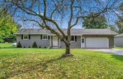 2233 Ives Road, Leslie, MI 49251