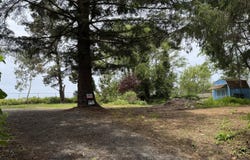 735 SE INDIAN TRAIL AVE, Depoe Bay, OR 97341