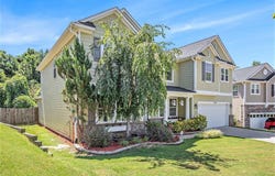 6101 SPARKLING COVE Lane, Buford, GA 30518
