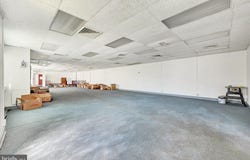 128 S GEORGE STREET, YORK, PA 17401