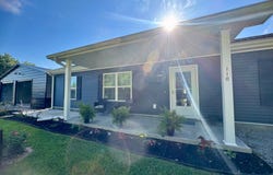 110 Water St, Big Sandy, TN 38221