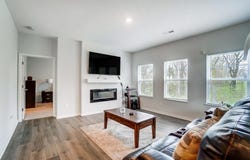 1359 Kinghorn Circle E, Grove City, OH 43123