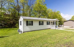 11400 Guffey Rillton Road, Irwin, PA 15642