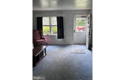 7952 ARLINGTON AVE, UPPER DARBY, PA 19082