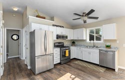 704 Pecan Court NW, Grand Rapids, MI 49504