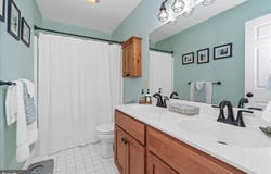 3044 CHESTNUT HILL ROAD, POTTSTOWN, PA 19465