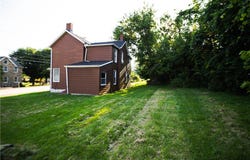 8045/8065 Pennsylvania Ave, Irwin, PA 15642