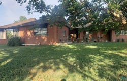 413 Curry Road L Road, Clovis, NM 88101