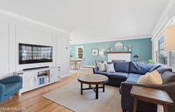 28 Crestview Avenue, Stamford, CT 06907