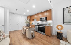 709 E Walnut Street, Pasadena, CA 91101