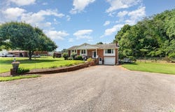 1270 Rainbow Road, Advance, NC 27006