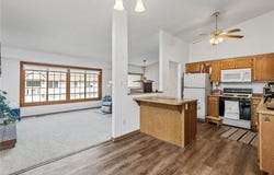 1977 Granite Avenue N, Oakdale, MN 55128