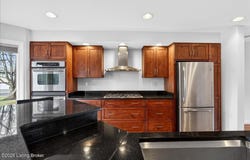 5013 Marina Cove, Prospect, KY 40059