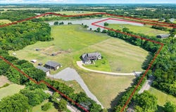 1284 County Road 4940, Leonard, TX 75452