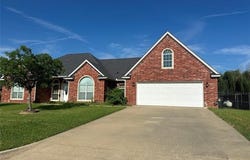 1407 Colt Drive, Durant, OK 74701