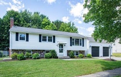 81 Powell St, Stoughton, MA 02072
