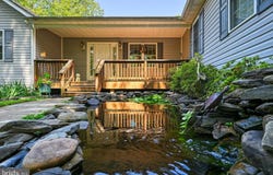 2406 VALENTINE DR, BUMPASS, VA 23024