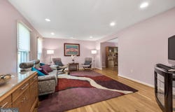 7906 IVYMOUNT TER, POTOMAC, MD 20854