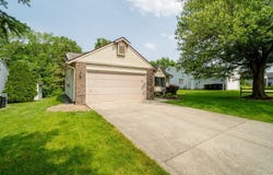 7914 Stonegate Place, Fort Wayne, IN 46825