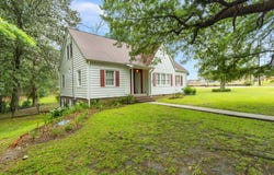 750 W 13th St., LAUREL, MS 39440