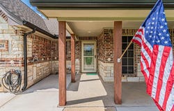 124 Williamsburg Lane, Springtown, TX 76082