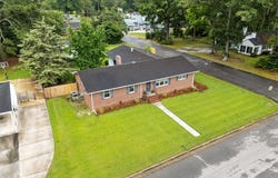 1015 S 1st Street, Smithfield, NC 27577