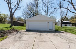 5500 Wilson Mills Road, Highland Heights, OH 44143